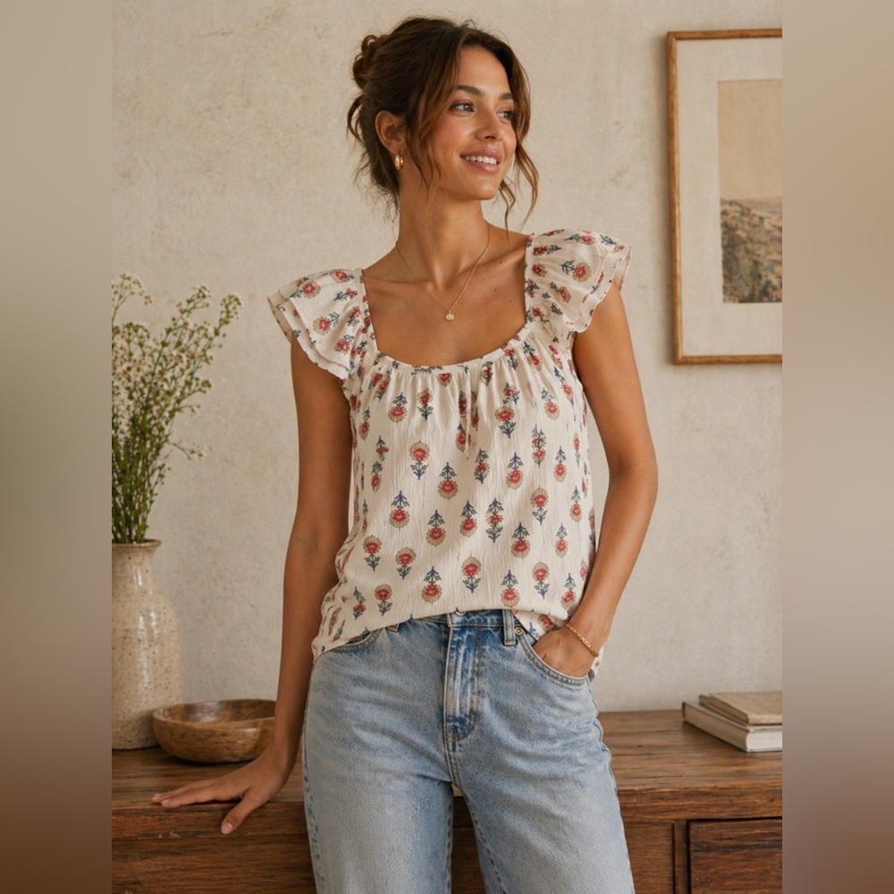 Blu Pepper Cream Floral Ruffle Tie-Back Camisole